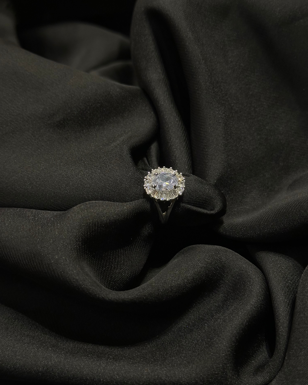 Sapphire Elegant Stone In White Disk Stainless Ring